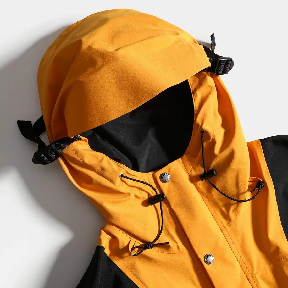 کاپشن نورث فیس