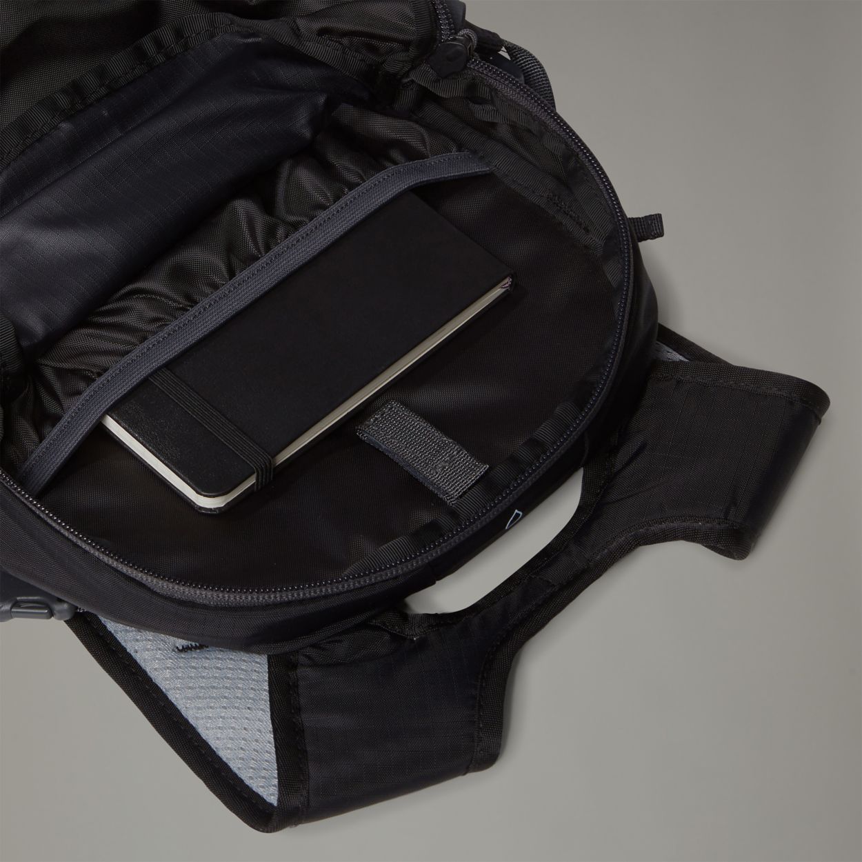 کوله پشتی طبیعت گردی مدل Trail Lite 12 Litre Sırt Çantası از برند The North Face