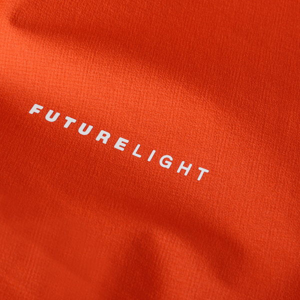 کاپشن گرافیکی زنانه Summit Superior FUTURELIGHT™