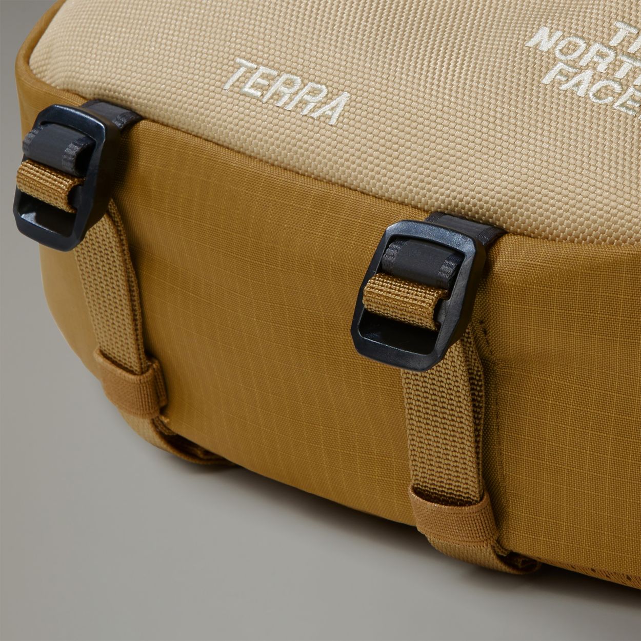 کیف مدل TERRA 3 Litre Bel Çantası از برند The North Face